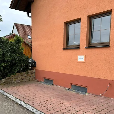 아파트 Ruhe Oase Am Riesrand *